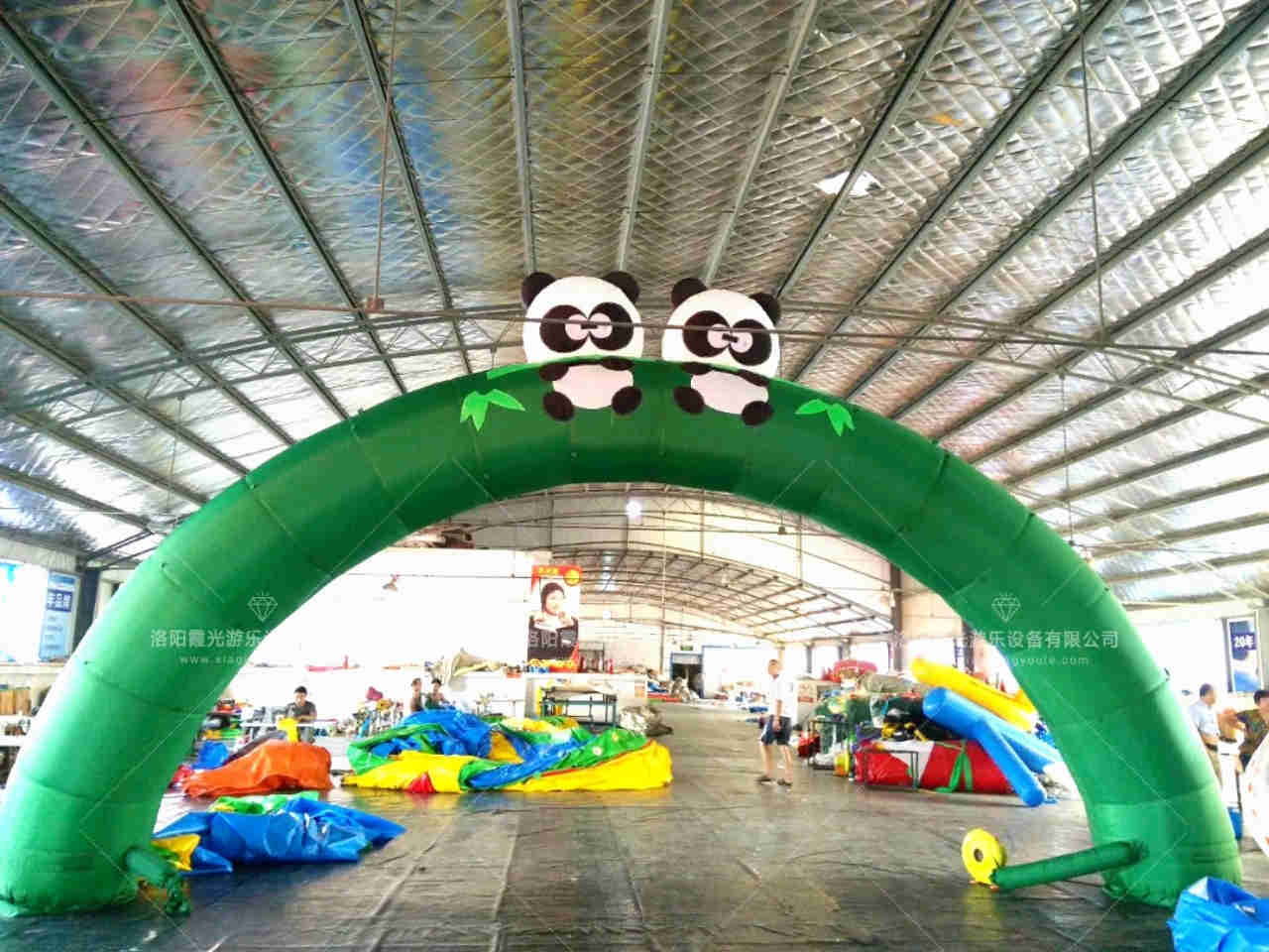 连云港熊猫喷绘拱门